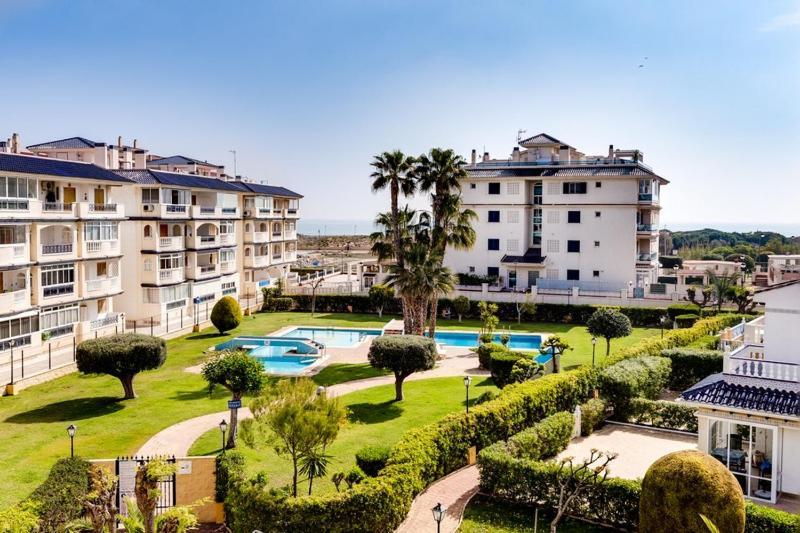 Apartamento Cerca De La Playa La Mata La Mata  Extérieur photo